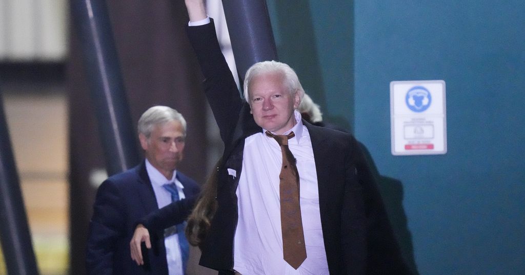 WikiLeaks founder arrives home in Australia after US plea deal WikiLeaks founder arrives home in Australia after US plea deal