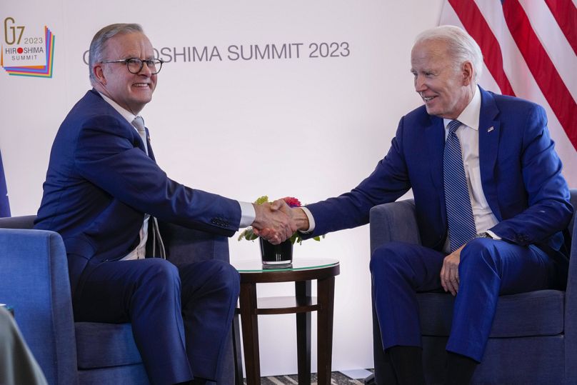 Albanese és Biden a G7 csúcsértekezletén Japánban, 2023 május
