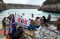 I residenti delle Baleari sono stufi del turismo di massa