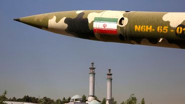 2018'den bu yana İran, nükleer enerji konusundaki tüm sınırlamaları kaldırdı ve uranyum zenginleştirmeye devam etti.