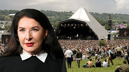 Why is Marina Abramović asking for 7 minutes of silence at Glastonbury? 