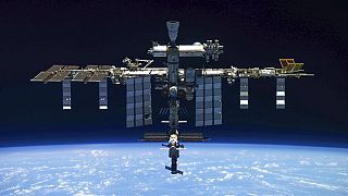 Sechs Astronauten auf der Internationalen Raumstation mussten vor einem russischen Satelliten Schutz suchen.
