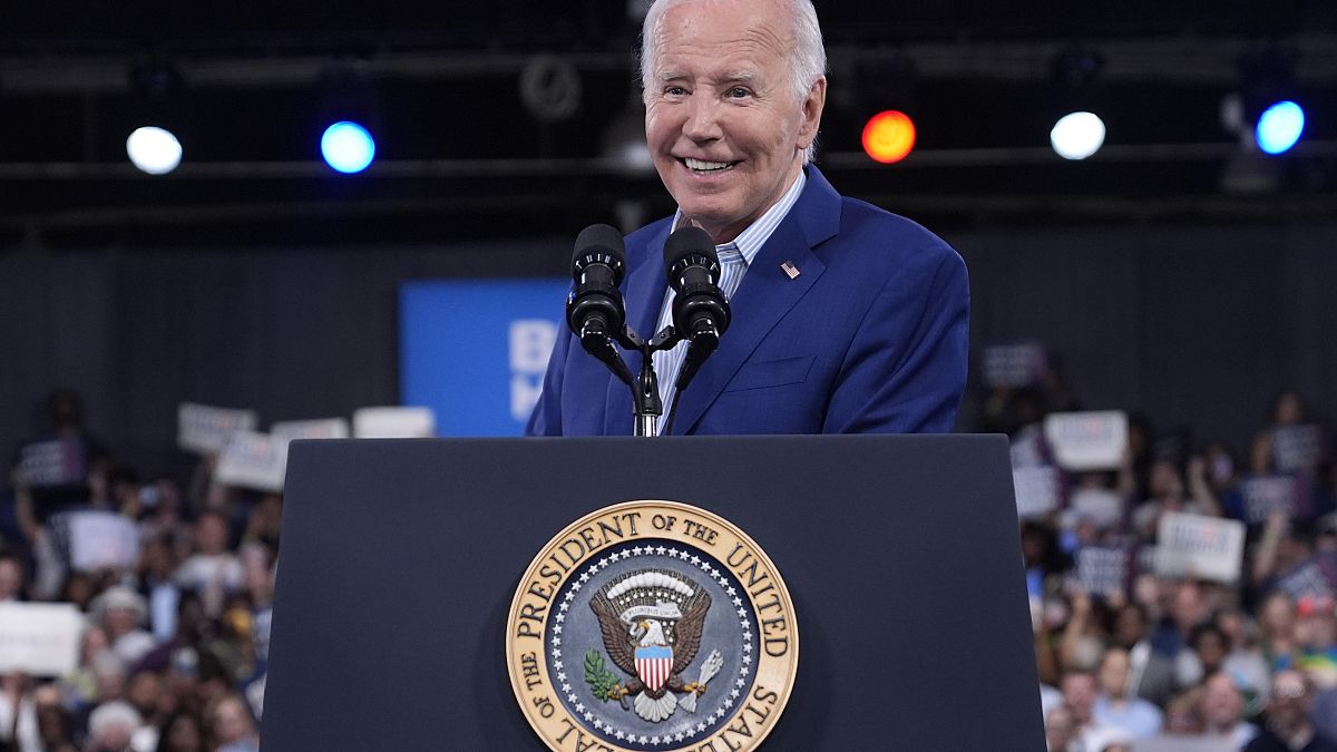 Read more about the article Joe Biden defends his performance in the debate and says: “I know how to do this job”