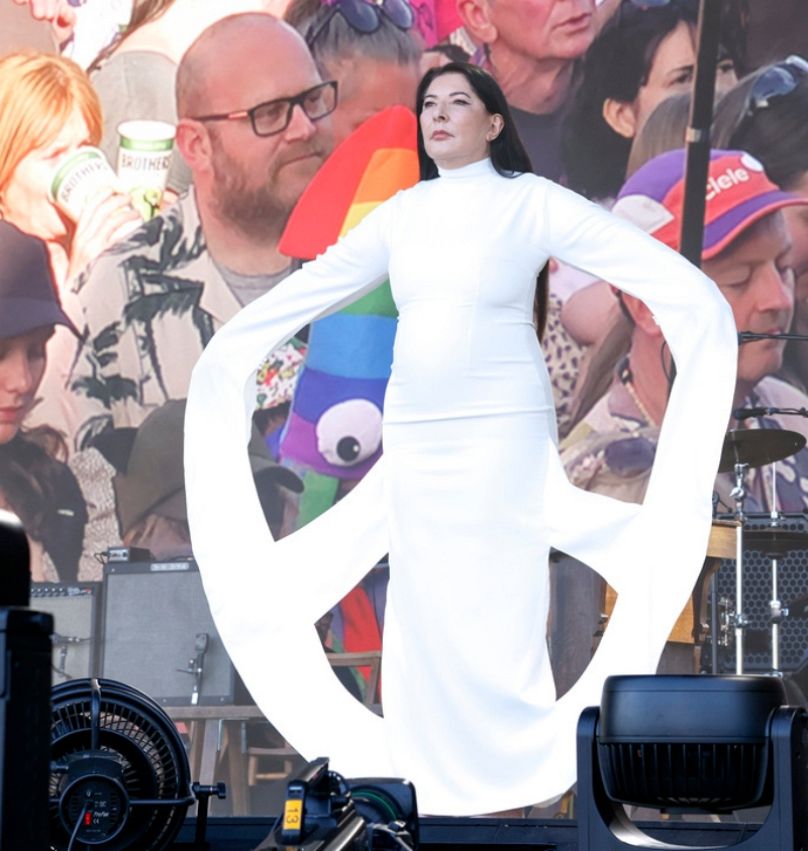 Serbian performance artist Marina Abramović appeals for peace and seven minutes of silence at Glastonbury