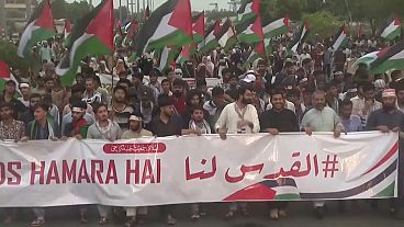 مظاهرة حاشدة في كراتشي تطالب بوقف "الإبادة الجماعية" في غزة