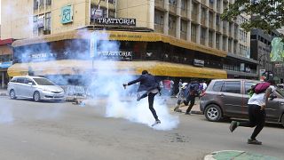 Kenya : tension toujours vive malgré l'arrêt des manifestations anti-taxes