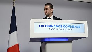 France : l'extrême droite en tête au 1er tour, le RN jubile