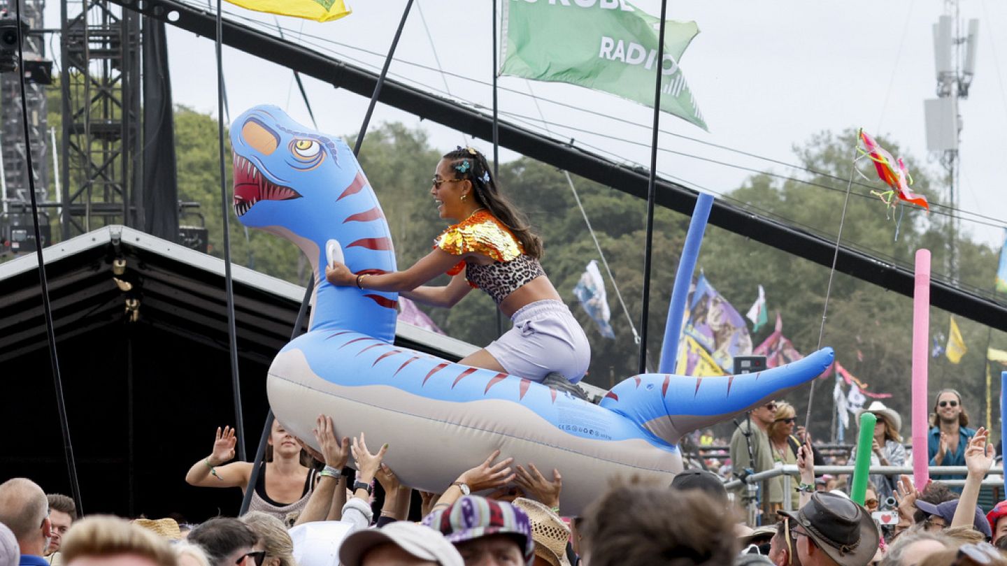 Glastonbury Festival 2024: Mixing pop and politics makes a heady brew at  Worthy Farm | Euronews