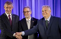 Orbán Viktor, Herbert Kickl FPÖ-elnök és Andrej Babis (ANO) volt cseh kormányfő Bécsben