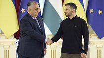 Ungarns Viktor Orban trifft in Kiew in der Ukraine Wolodymyr Selenskyj