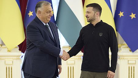 Ungarns Viktor Orban trifft in Kiew in der Ukraine Wolodymyr Selenskyj