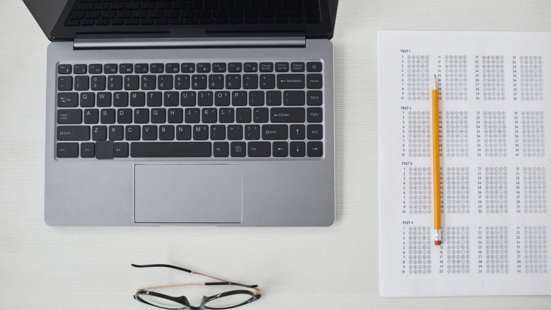 AI-generated exam papers go undetected in 94% of cases, study finds (3 min)