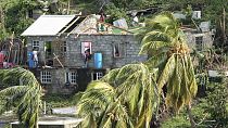 Hurrikan Beryl ist über Jamaika hinweggefegt und hat dabei starke Überschwemmungen verursacht. 