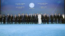 صورة جماعية لقادة الدول الأعضاء في منظمة شنغهاي للتعاون في أستانا بكزخستان