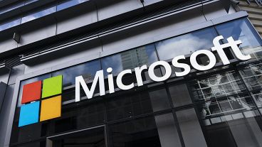 Microsoft ofisleri için bir tabela görülüyor, 6 Mayıs 2021, New York