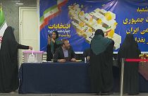 الإيرانيون يشاركون في الانتخابات الرئاسية