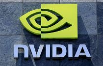 Μια πινακίδα για ένα κτίριο της Nvidia εμφανίζεται στη Σάντα Κλάρα, Καλιφόρνια, 31 Μαΐου 2023