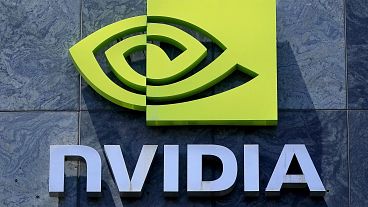 Μια πινακίδα για ένα κτίριο της Nvidia εμφανίζεται στη Σάντα Κλάρα, Καλιφόρνια, 31 Μαΐου 2023