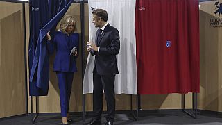Emmanuel Macron francia elnök és Ursula von der Leyen, az EU elnöke, 2022