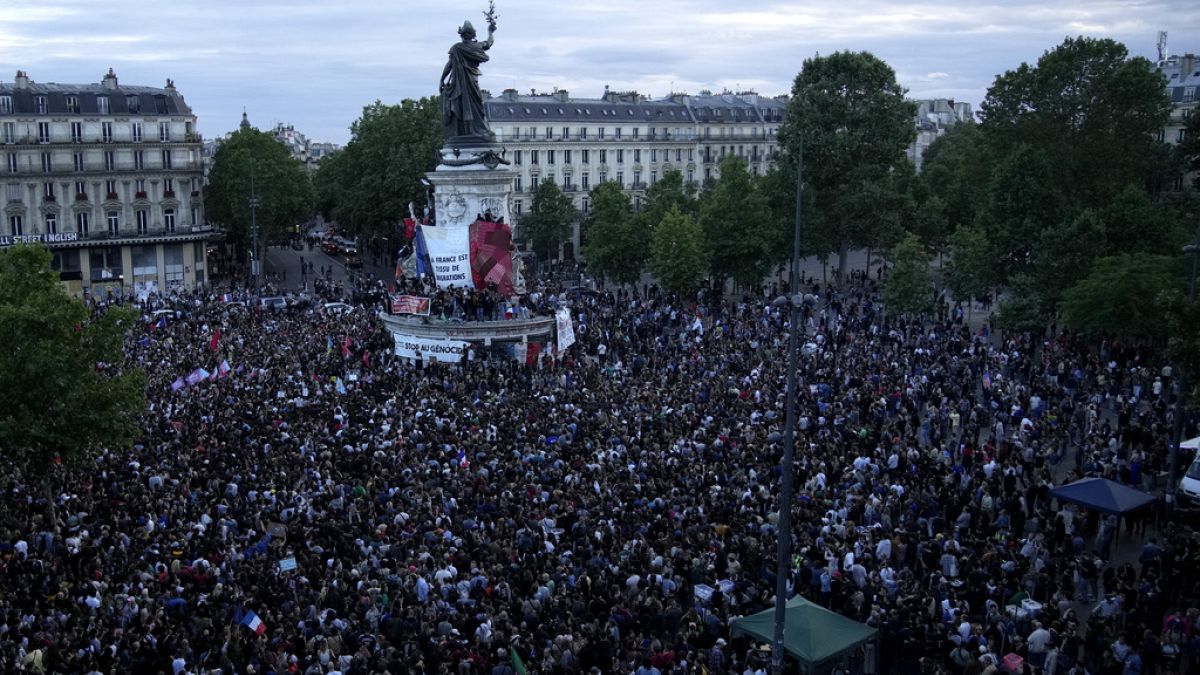 Les premiers mandats plongent la France dans l’incertitude politique, sans premier ministre à l’horizon