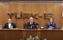 Üç işçi konfederasyonu DİSK,TÜRK-İŞ ve HAK-İŞ, Türk-İş genel merkezinde ortak basın toplası düzenledi