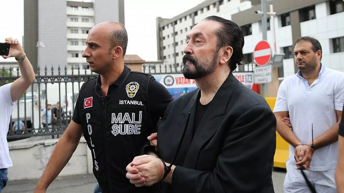 Adnan Oktar örgütü davasında verilen cezalar onandı: 8.658 yıl hapis