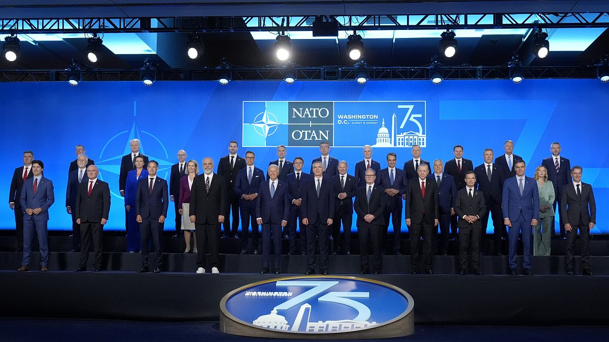 NATO liderleri aile fotoğrafı çektiriyor, Washington, DC, 10 Temmuz 2024.