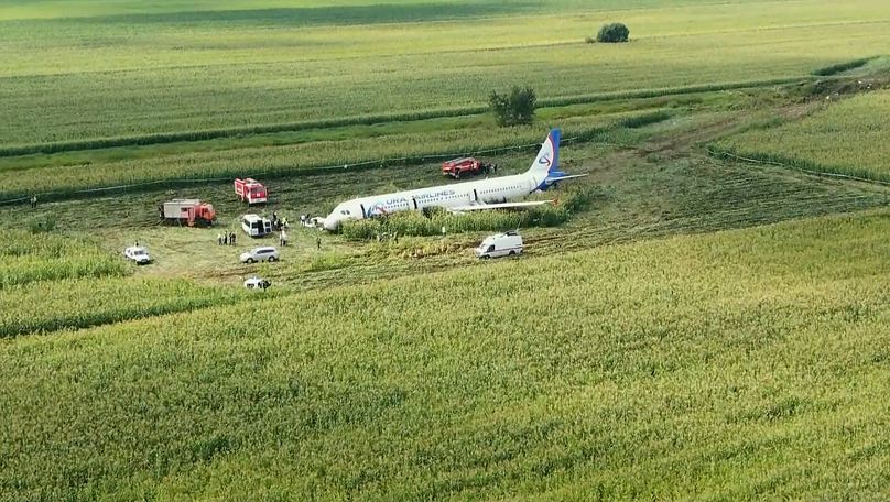 Az Airbus a kényszerleszállás után