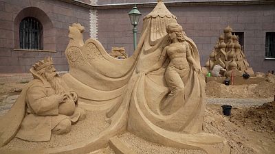 Esculturas de arena en el Festival de Esculturas de Arena de San Petersburgo