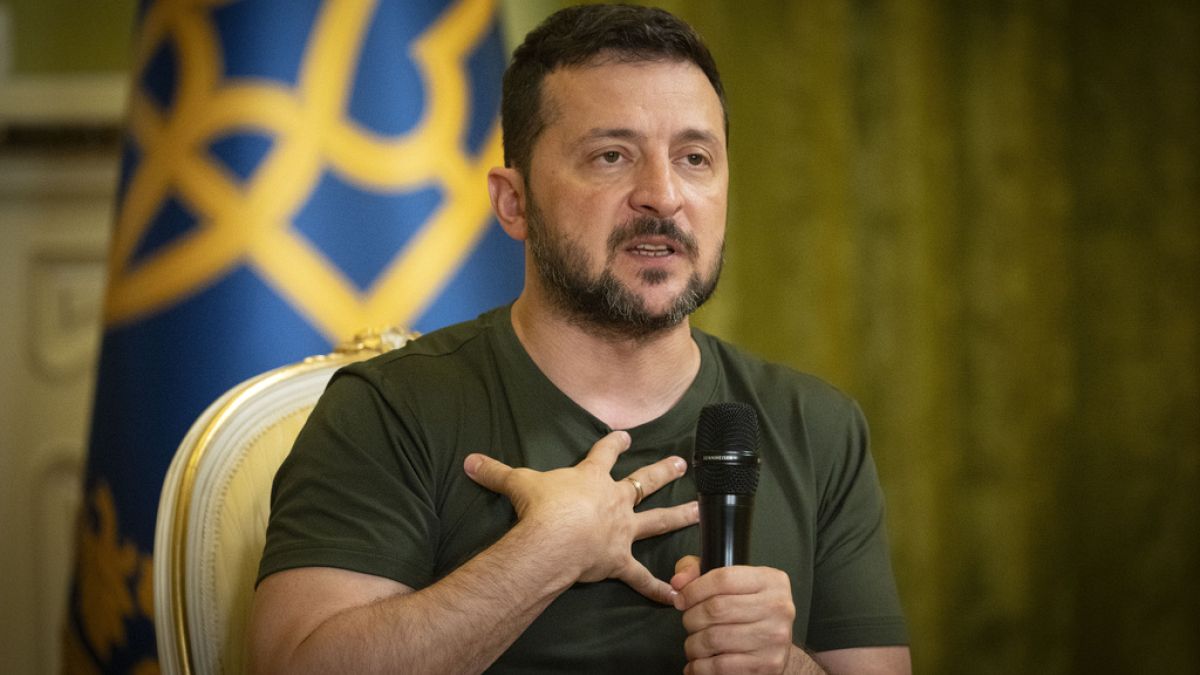 Zelensky: 'Mosca deve sentire quello che ha fatto'