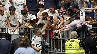 Mbappé enfin présenté aux fans du Real Madrid, "un rêve d'enfant"