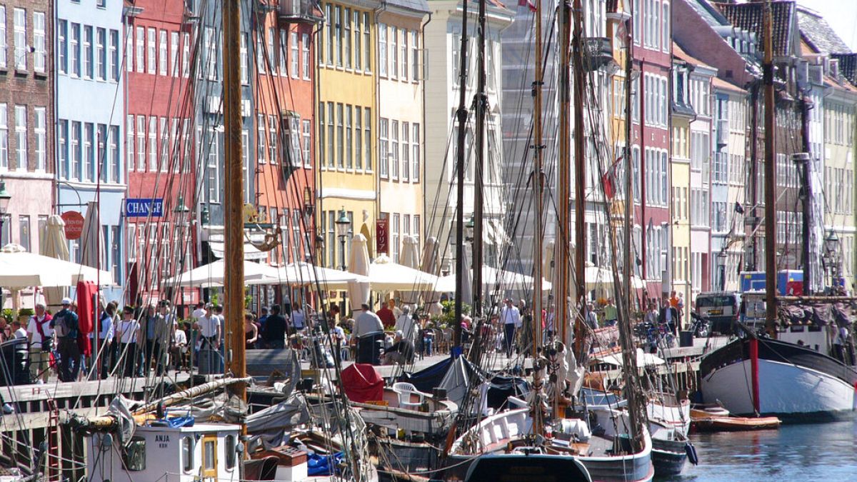 A koppenhágai Nyhavn kikötő 2007. május 6-án