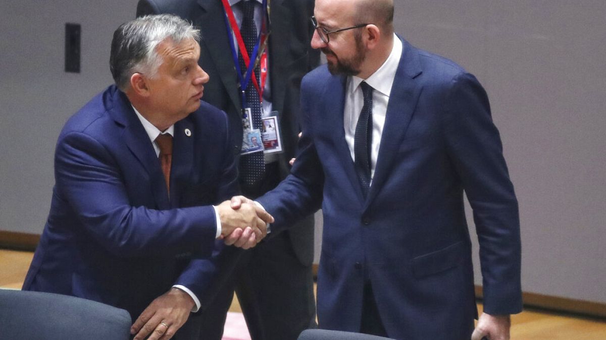 ARCHÍV: Orbán Viktor és Charles Michel belga miniszterelnök egy EU-csúcson Brüsszelben 2019. október 18-án