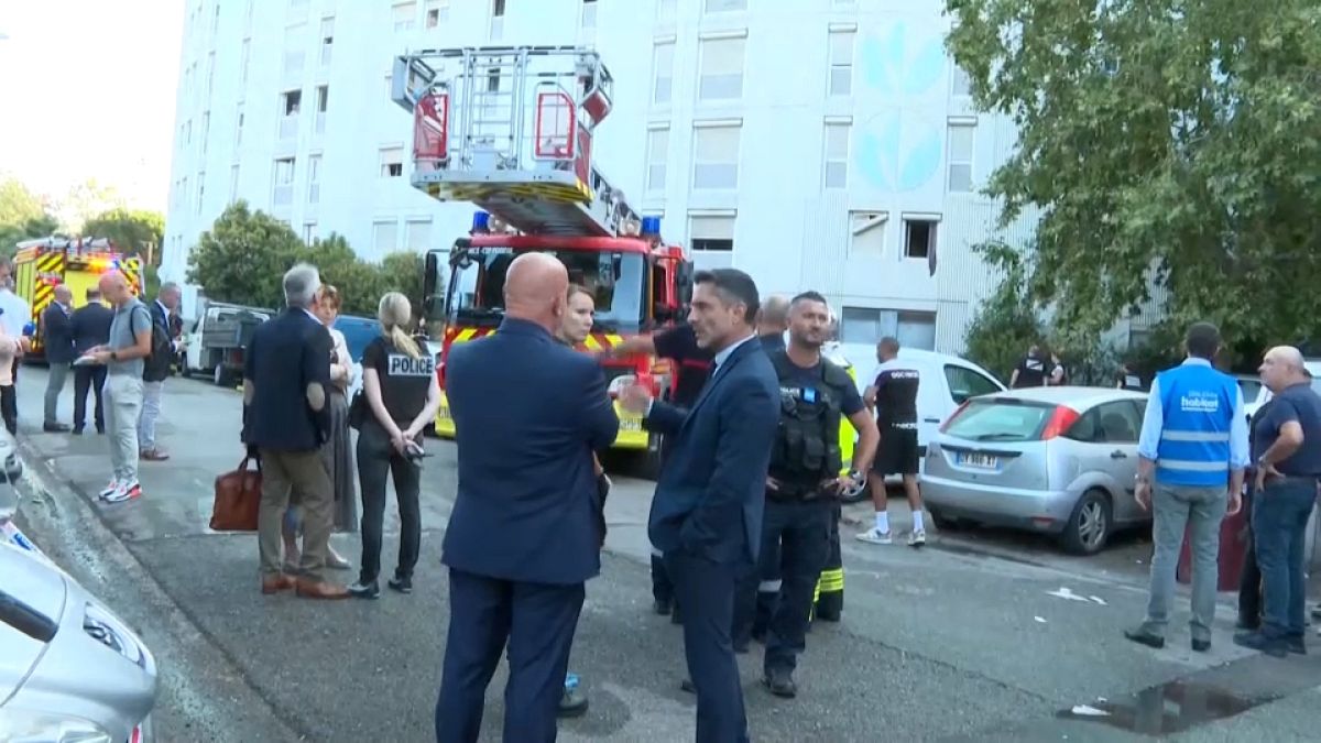 La piste criminelle est privilégiée pour l'incendie d'un immeuble qui a fait sept victimes, jeudi matin, à Nice.