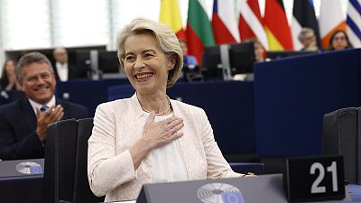 Ursula von der Leyen foi reeleita com 401 votos a favor