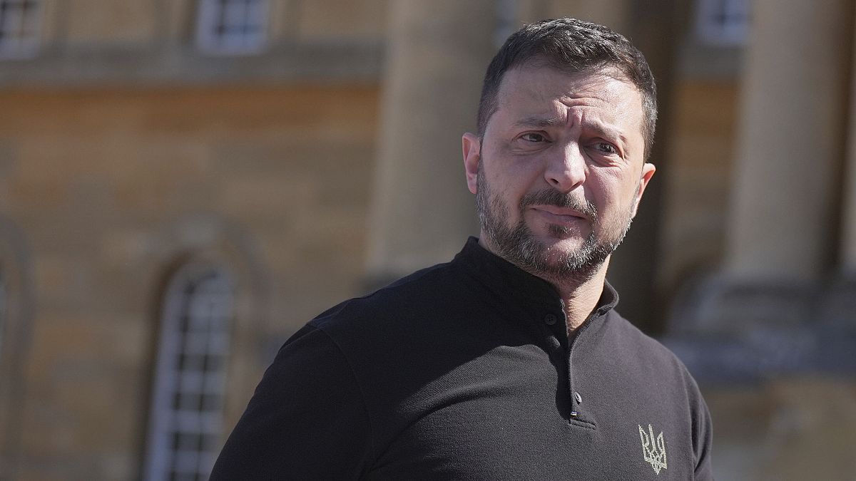 Ukrainian President Volodymyr Zelenskyy arrives at the European Political Community summit at Blenheim Palace in Woodstock, Oxfordshire, England, July 18, 2024. 