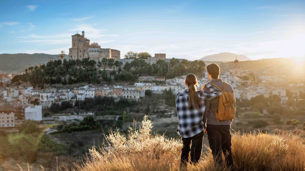 The Camino de Levante begins in Orihuela and wriggles its way through the craggy desert-like landscape of the Alicante and Murcia regions to the town of Caravaca de la Cruz.