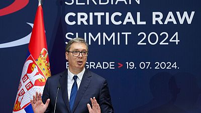 Serbien Präsident Vucic bei der Pressekonferenz zum Lithium-Deal mit der EU