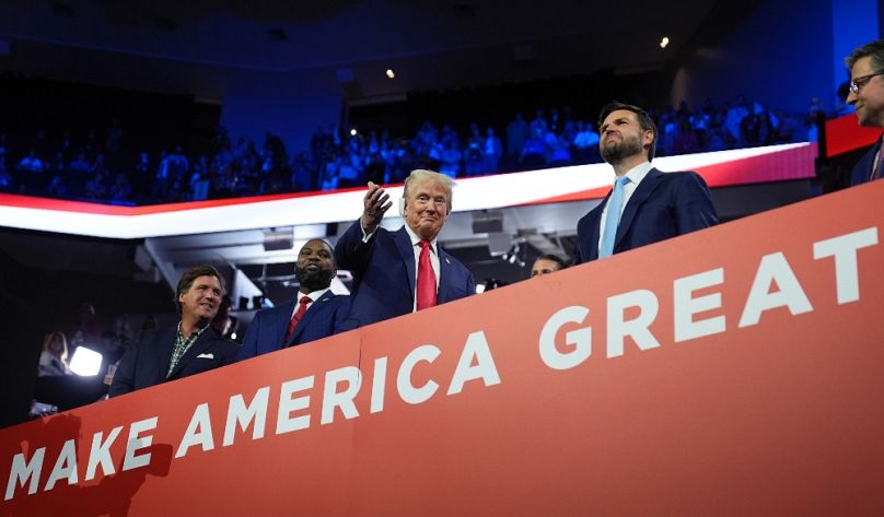 Donald Trump és JD Vance a republikánus konvención, Milwaukee-ban, 2024. július 15-én