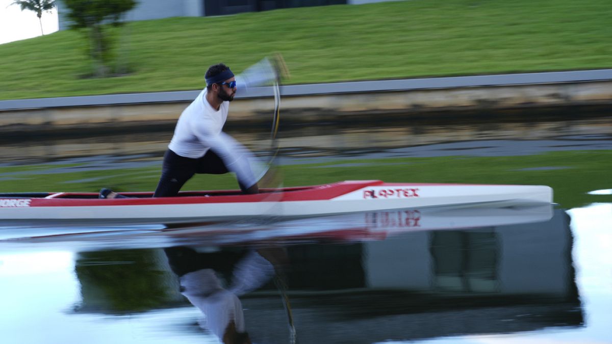 Mülteci Olimpiyat Takımı'nın kürek sporcusu Fernando Dayan Jorge, Fla'daki antrenman seansında, 26 Haziran 2024