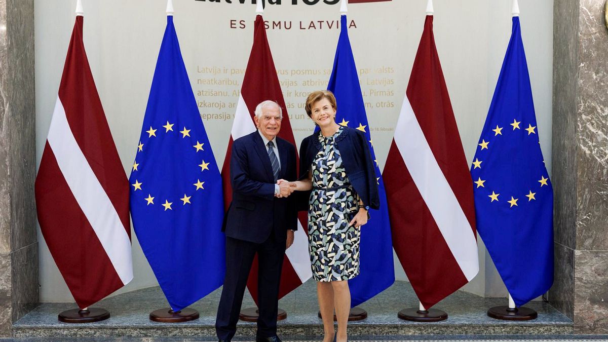 Borrel con la ministra de exteriores de Letonia