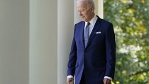 Le président Joe Biden se rend à la roseraie de la Maison-Blanche à Washington, le 27 septembre 2022.