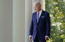 Le président Joe Biden se rend à la roseraie de la Maison-Blanche à Washington, le 27 septembre 2022.