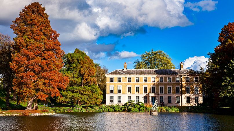 Kew Gardens is home to 11,000 trees.