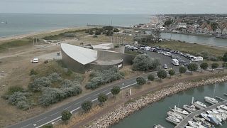 Il museo di Juno Beach ha tagliato le emissioni di CO2 e offre sconti a chi arriva in bici