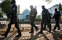 Des policiers près du Centre islamique de Hambourg