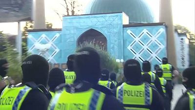 مداهمة مسجد في ألمانيا 