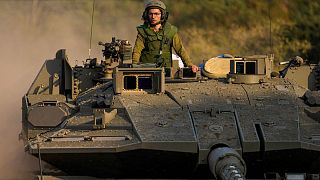 سرباز اسرائيلی تانک‌سوار در نزدیکی مرز لبنان