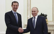 Presidente sírio Bashar el-Assad encontra-se com o presidente russo Vladimir Putin. 