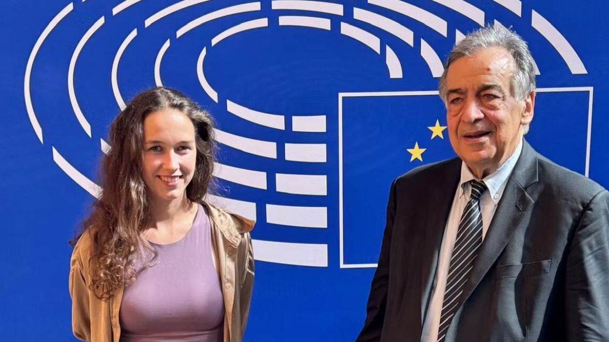 Half a century age difference but similar ideas between two Green MEPs